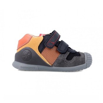 Παιδικό δερμάτινο sneaker για αγόρια Biomecanics 231124-A